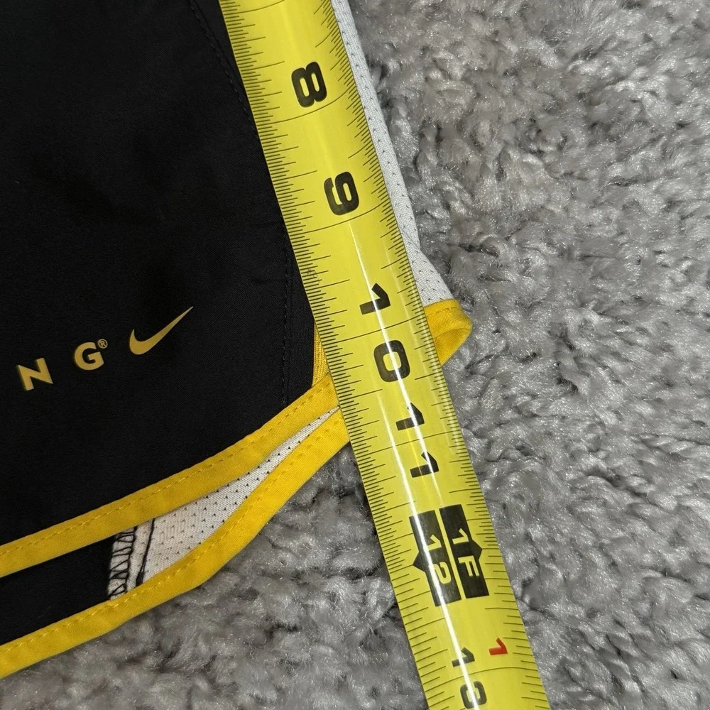 Nike Women's Tempo Shorts Livestrong Size M 467936-038 Dri-Fit Yellow Black‎